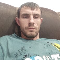 Денис, 35