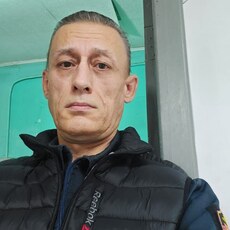 Юрий, 54