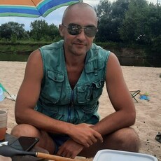 Коля, 43