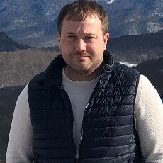 Илья, 27