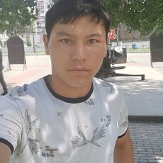Ратмир, 25