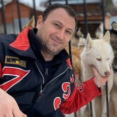 Тарас, 44