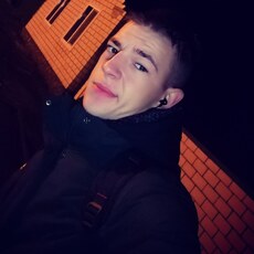 Альберт, 26
