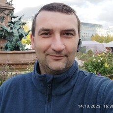 Тим, 39