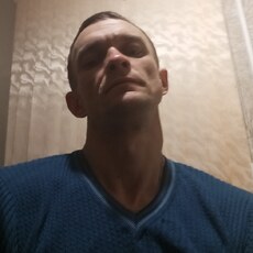 Юрий, 41