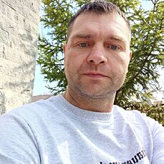 Михаил, 40