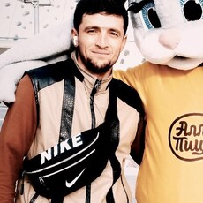 Владимир, 27