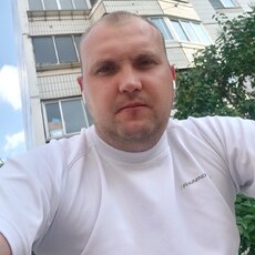 Саша, 31