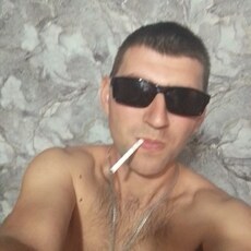 Эмиль, 29