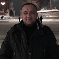 Тим, 32