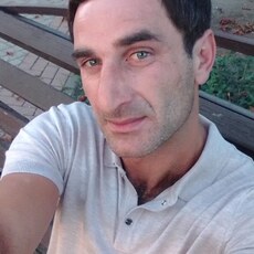 Кир, 35