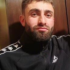Михаил, 30