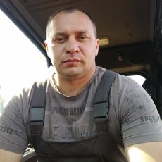 Веня, 39