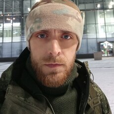 Виктор, 37