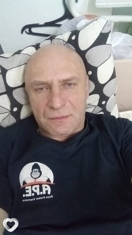 Артём