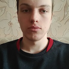 Юрий, 24