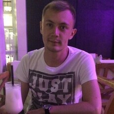 Сергей, 32