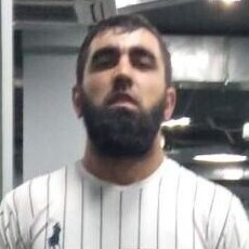 Денис, 32