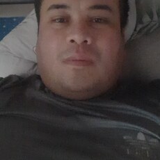 Вова, 33