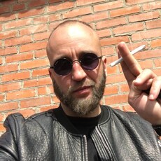 Сеня, 31