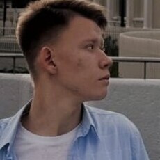 Витя, 21