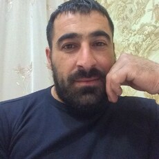 Паша, 36