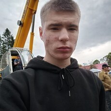 Коля, 20