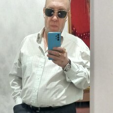 Никон, 57