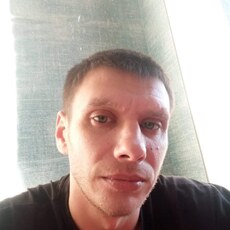 Паша, 33