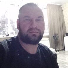 Виталя, 41