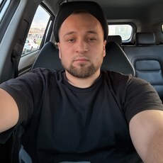 Веня, 29
