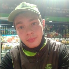 Борис, 24