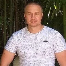 Витя, 42