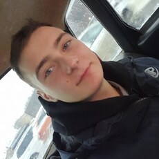 Анатолий, 19