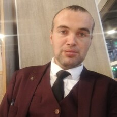 Ратмир, 38