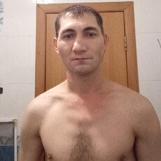 Саша, 39