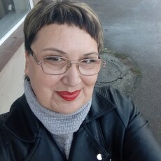 Ксения, 53