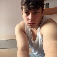 Вадик, 22