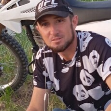 Юрий, 34