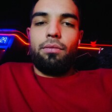 Дима, 25