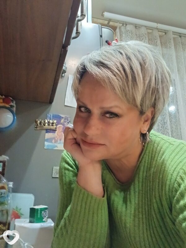 Полина