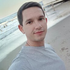 Эдик, 32