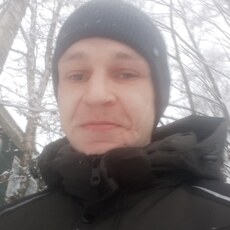 Тимур, 33