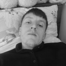 Эрик, 24
