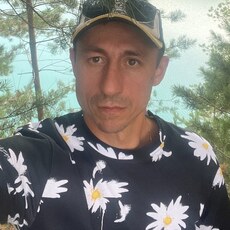 Илья, 39