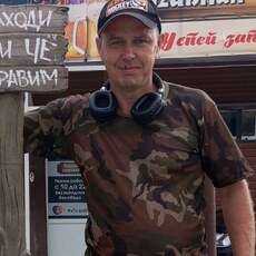 Яша, 42