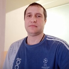 Виктор, 41