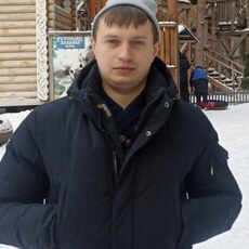 Валерий, 32