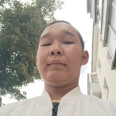 Антон, 21