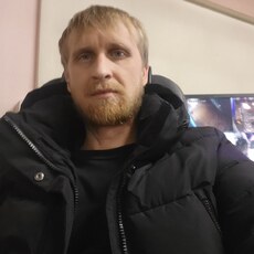 Тёма, 36
